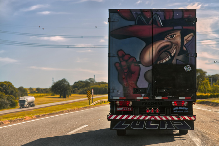 進(jìn)口汽車報(bào)關(guān)要多久