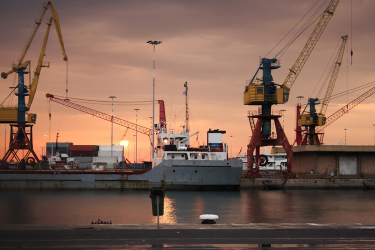 一般貿(mào)易進出口怎么報關(guān)