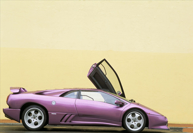 汽車(chē)進(jìn)口報(bào)關(guān)